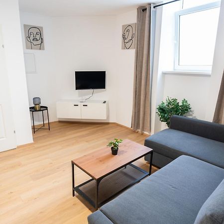 Central Living Apartments - Wielemansgasse Вена Экстерьер фото