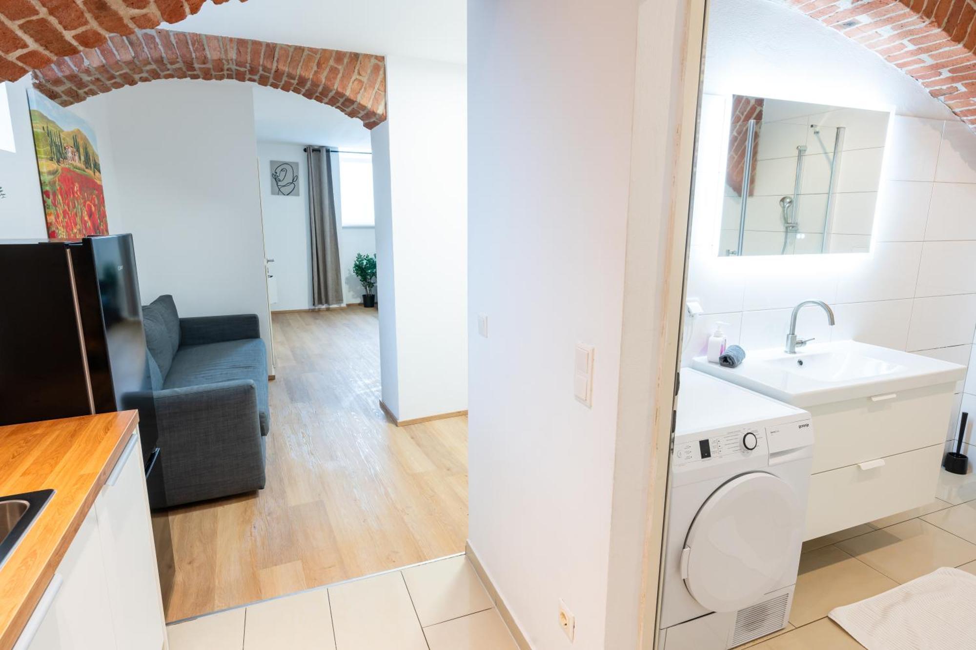Central Living Apartments - Wielemansgasse Вена Экстерьер фото